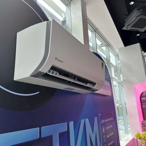 Máy Lạnh Treo Tường Daikin FTKM25AVMV 1 HP inverter