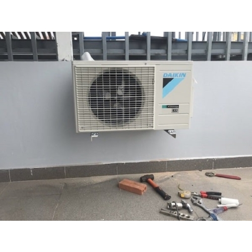 Máy lạnh Daikin Inverter 1.5 HP FTKF35XVMV model 2023