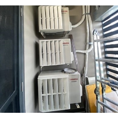 Máy Lạnh Toshiba Inverter 1.5 Hp H13C4KCVG-V