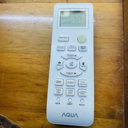 Máy lạnh treo tường Aqua Inverter 1.5 HP AQA- RV13ME - Model 2025