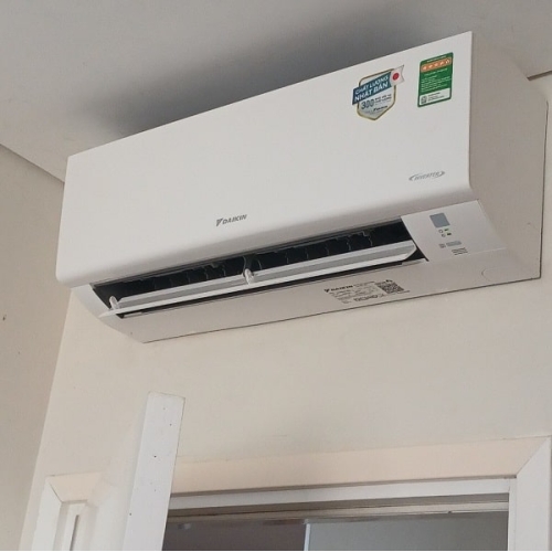 Máy Lạnh Daikin Inverter 2.5 Hp FTKB60YVMV-Model 2024