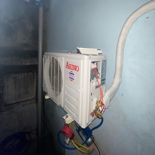  Máy Lạnh Treo Tường 1.5 Hp AKINO TH-TC12FSFA