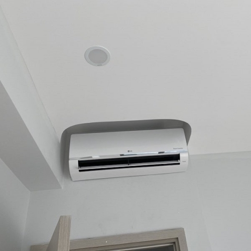 22.Máy Lạnh Multi LG 1 Dàn Nóng 3.5 Hp + 3 Dàn Lạnh Treo Tường 1.5 Hp