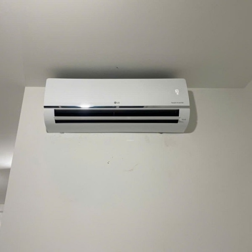 16.Máy Lạnh Multi LG 1 Dàn Nóng 2 Hp + 2 Dàn Lạnh Treo Tường 1.5 Hp