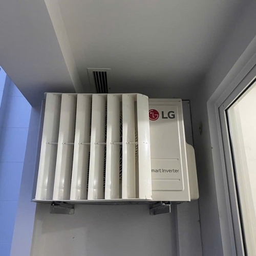 32.Máy Lạnh Multi LG 1 Dàn Nóng 2.5 Hp + 3 Dàn Lạnh Âm Trần 1 Hướng Thổi 1 Hp