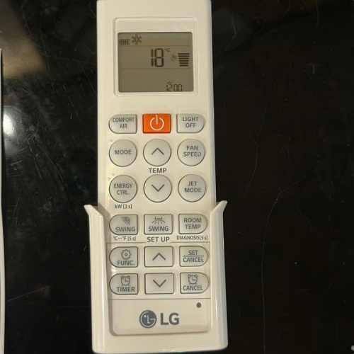 Máy Lạnh Treo Tường LG Inverter 2 HP V18API1