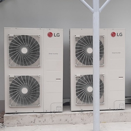 Máy Lạnh Tủ Đứng APNQ100LFA0 công suất 10Hp Inverter