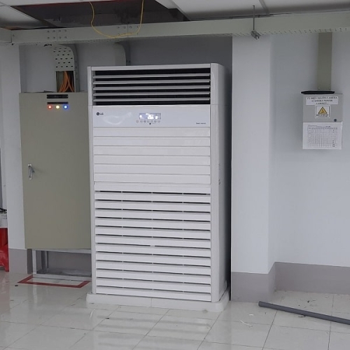 Máy Lạnh Tủ Đứng APNQ100LFA0 công suất 10Hp Inverter