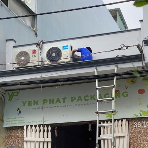 Máy lạnh Midea MSAGA-10CRDN8 Inverter 1 HP