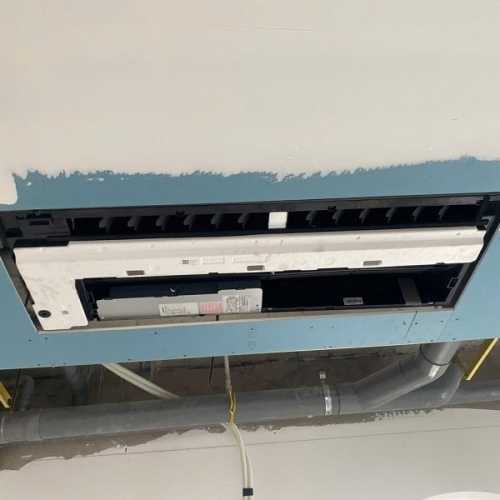 Máy Lạnh Âm Trần 1 Hướng Thổi Samsung Inverter 1.5 Hp AC035TN1DKC/EA