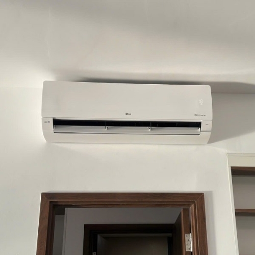 Máy Lạnh LG Inverter 2.0 HP IEC18G1 - Model mới 2025