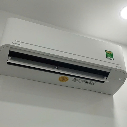 Máy Lạnh Toshiba Inverter RAS-H24S5KCVG-V - Công Suất 2.5 HP