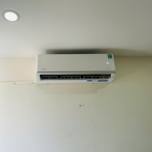 Máy lạnh Midea MSAGA-18CRDN8 Inverter 2 HP